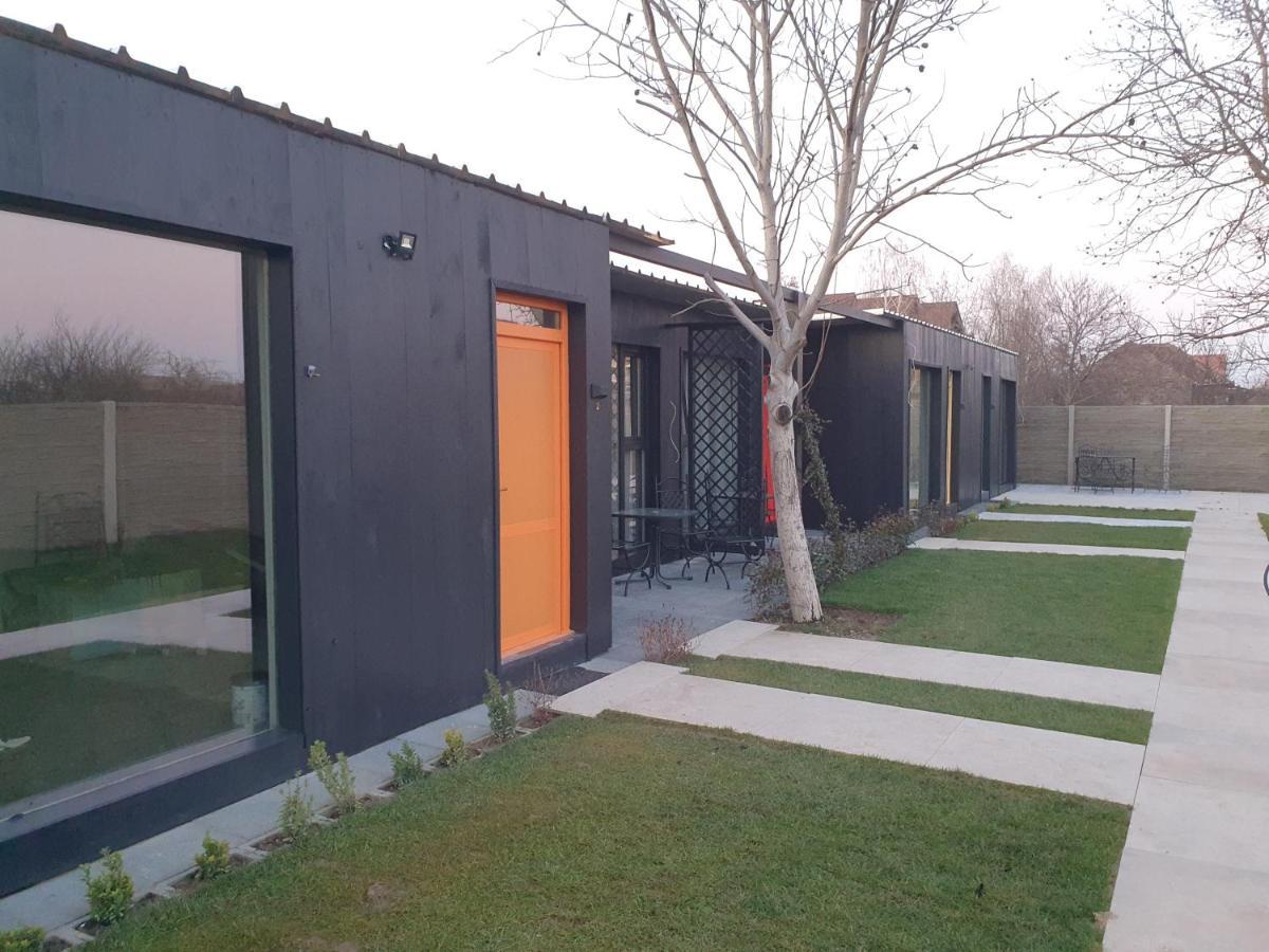 Pensiune Arada Exterior photo